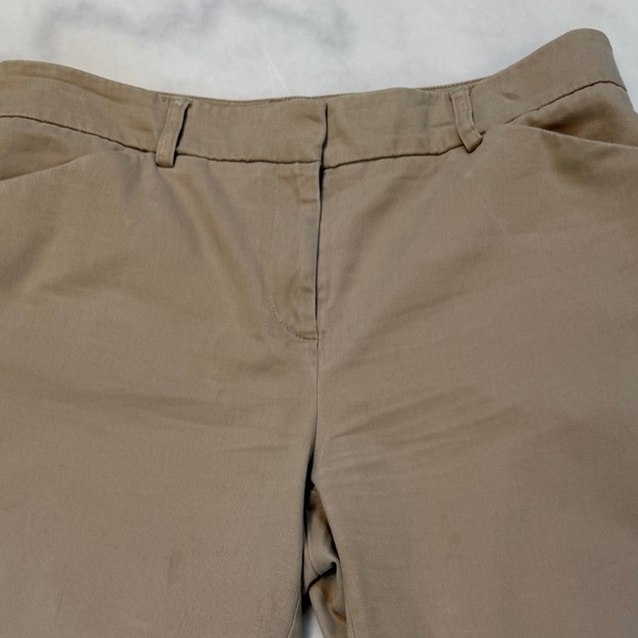 Women’s shorts, Jones New York - Sport Size 10 X 12” inseam, Khaki, Stretch - Picture 4 of 4